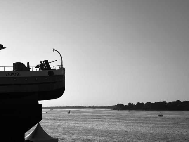 Следователи начали проверку из-за гибели спортсмена во время заплыва на Волге